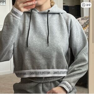 PrettyLittleThing Heather Gray Cropped Hoodie